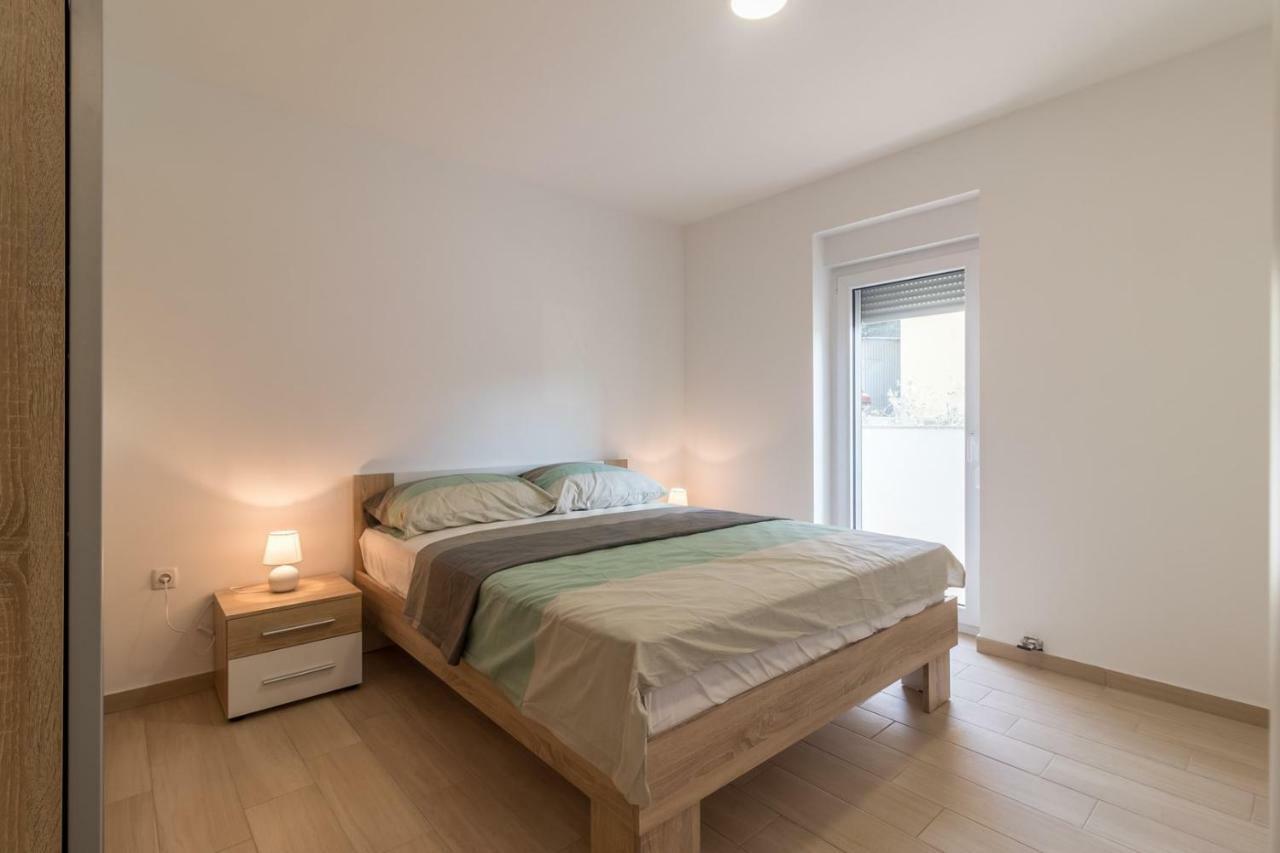 Apartments Mira Pula Zewnętrze zdjęcie