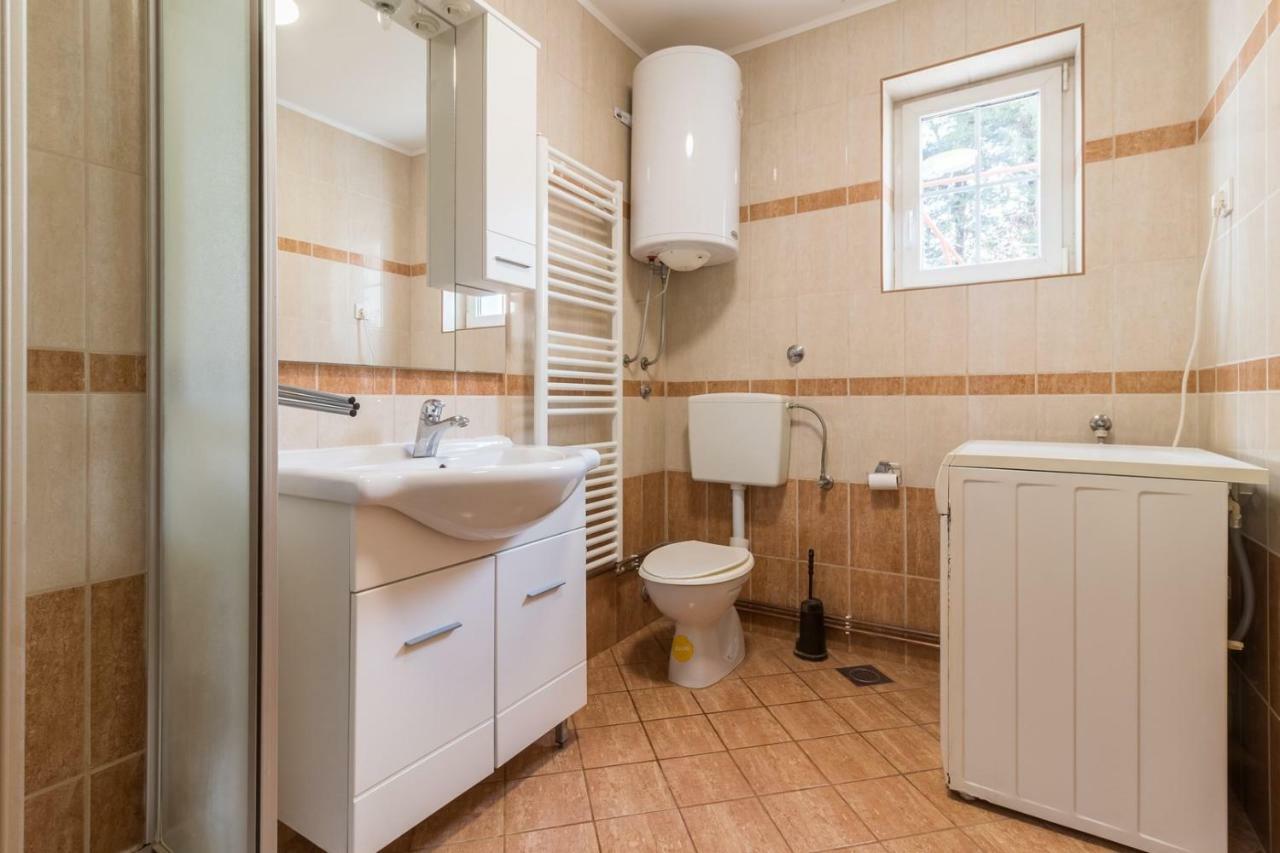 Apartments Mira Pula Zewnętrze zdjęcie
