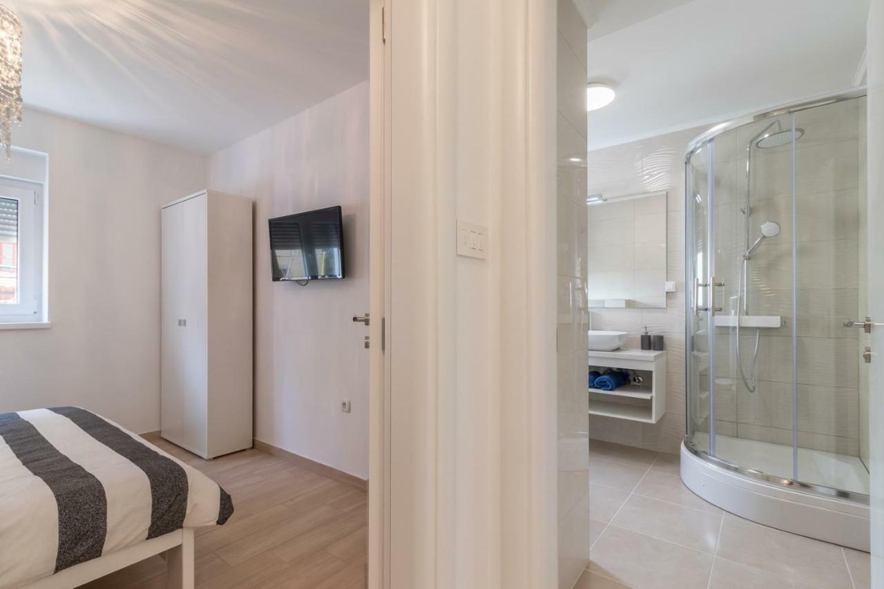 Apartments Mira Pula Zewnętrze zdjęcie