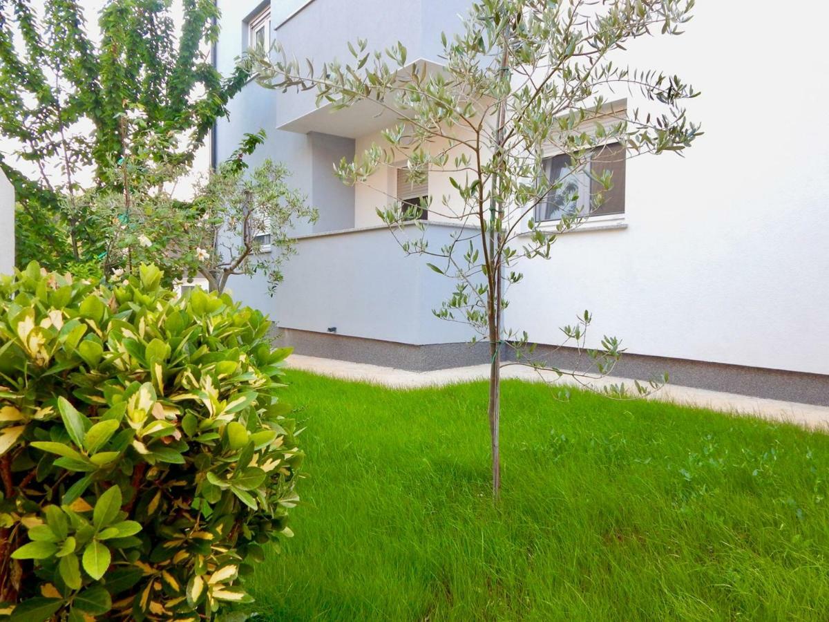Apartments Mira Pula Zewnętrze zdjęcie