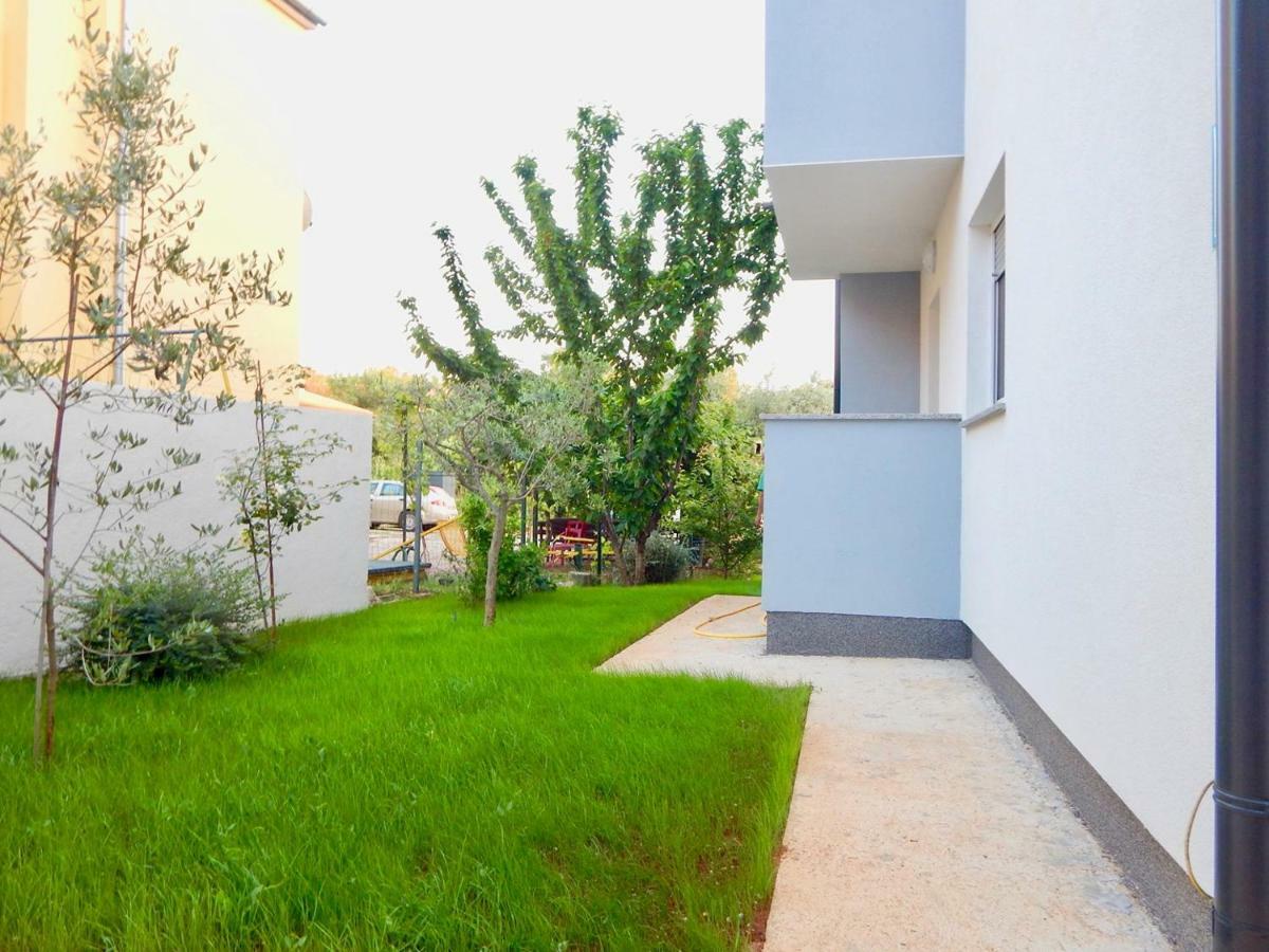 Apartments Mira Pula Zewnętrze zdjęcie
