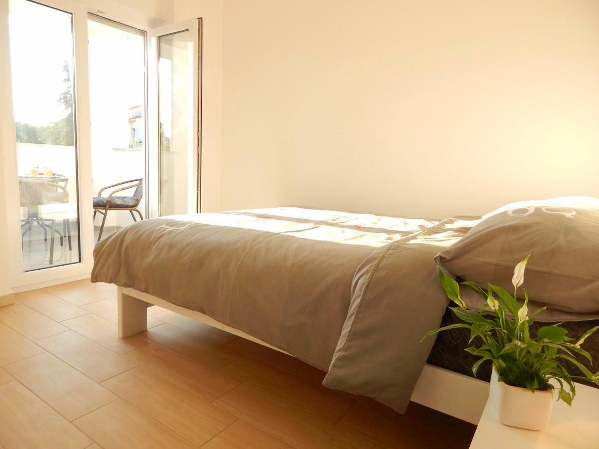 Apartments Mira Pula Zewnętrze zdjęcie