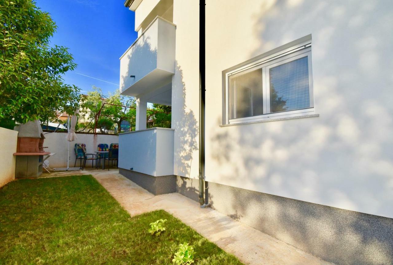 Apartments Mira Pula Zewnętrze zdjęcie
