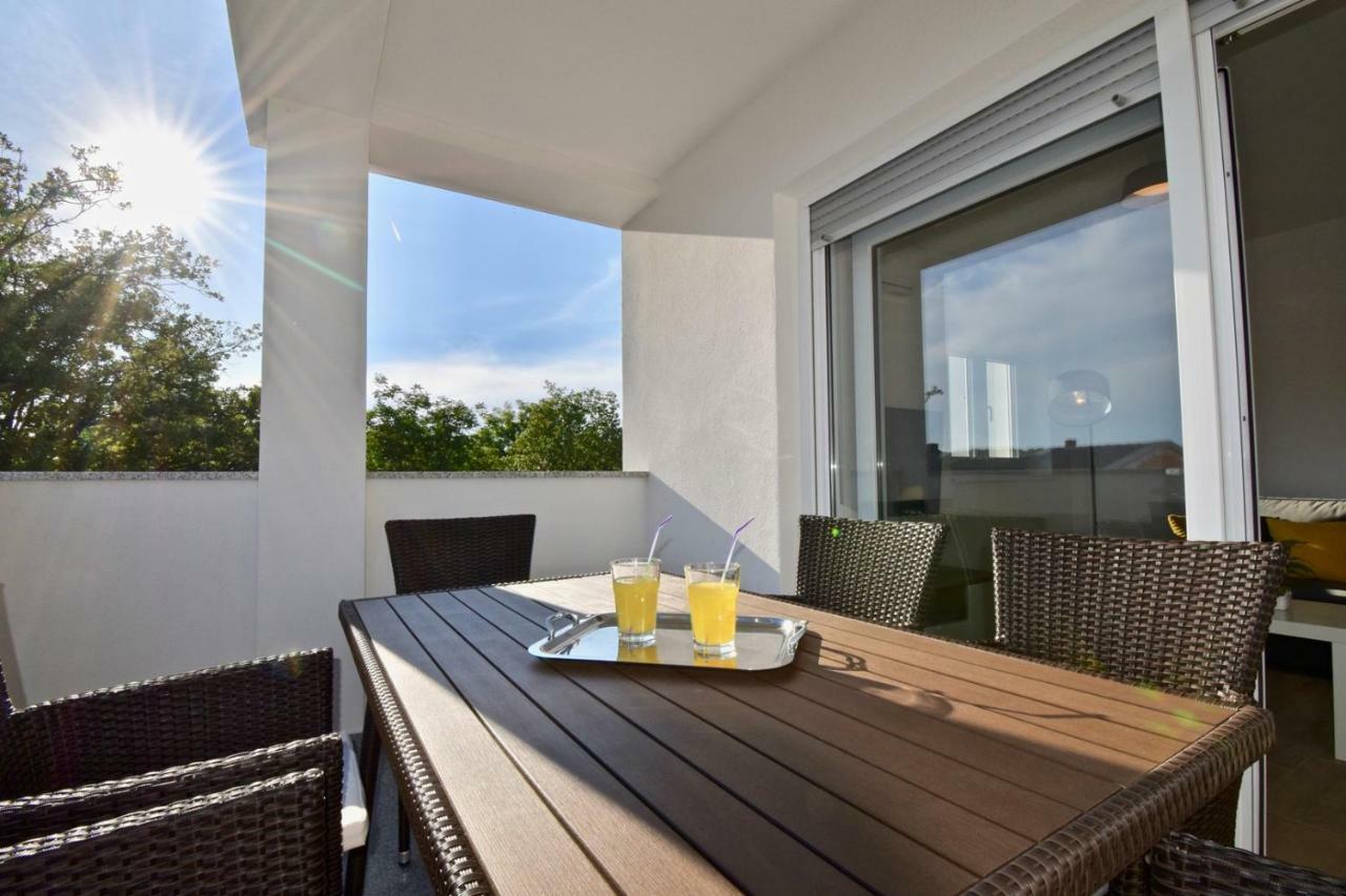 Apartments Mira Pula Zewnętrze zdjęcie