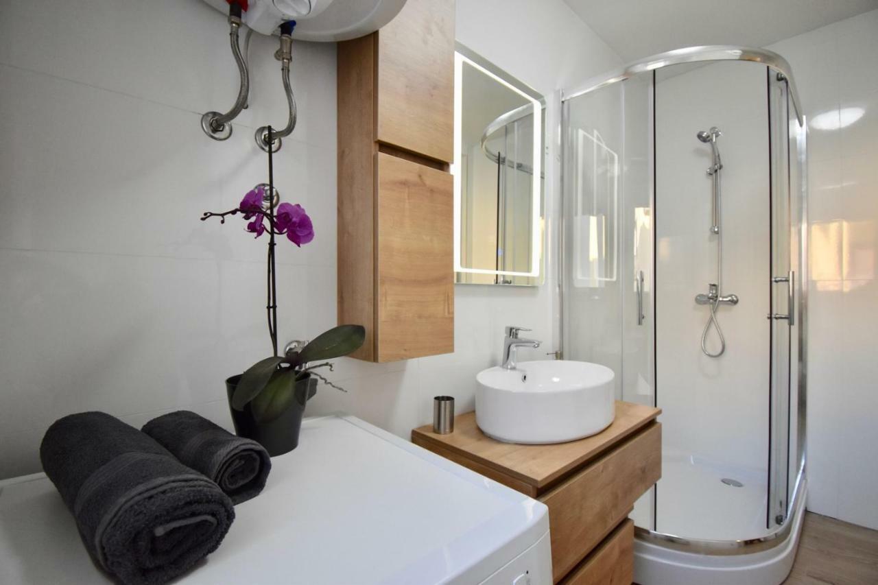 Apartments Mira Pula Zewnętrze zdjęcie